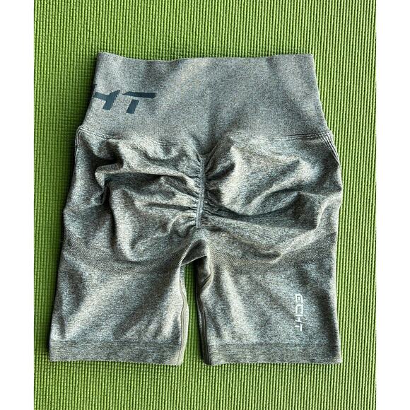 ECHT Arise Scrunch Green Legging Athletic Shorts Size Medium Gym Wear - Picture 2 of 10